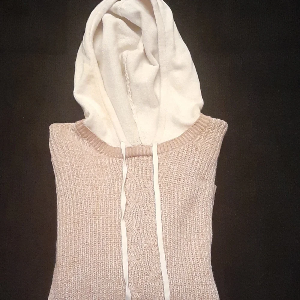 Nic + Zoe Women's Beige Sweater with Hood